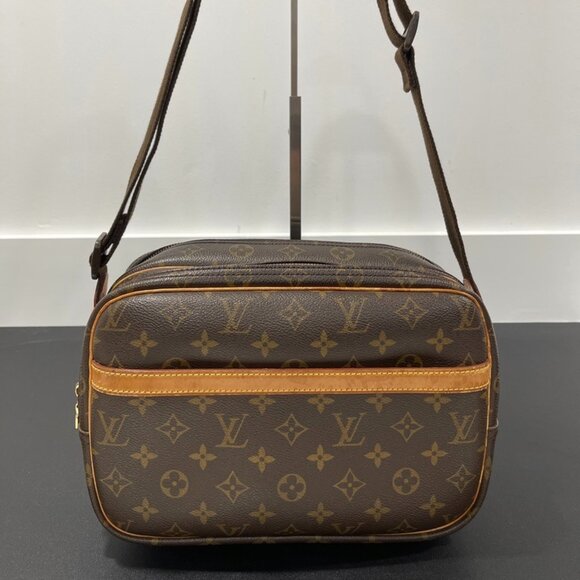Louis Vuitton Reporter Shoulder/Crossbody Bag Monogram Canvas/Vachetta (JB1153) - Picture 1 of 14